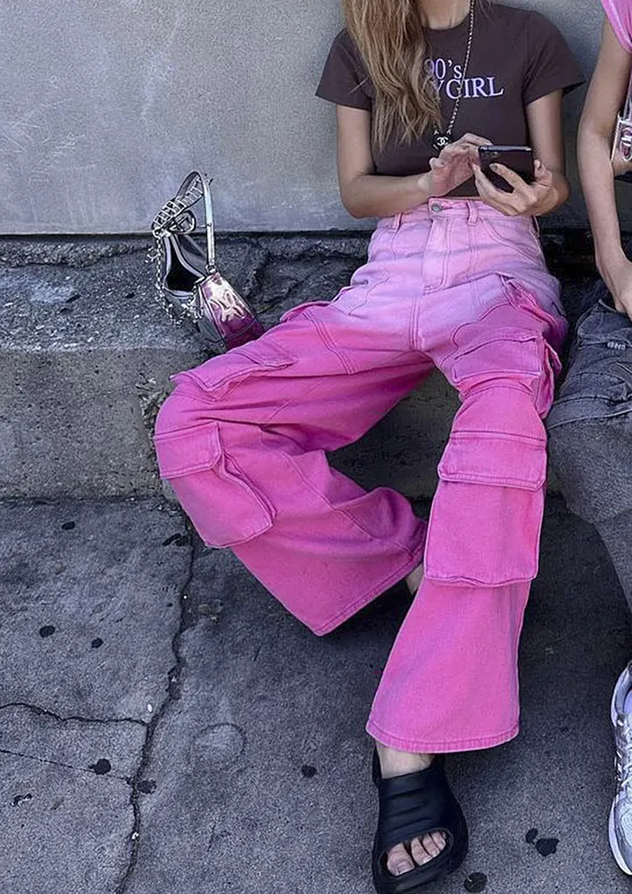 PINK LOW-WAIST WIDE CARGO PANT