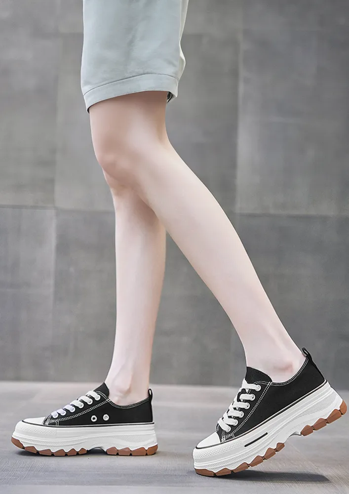 CHUNKY BLACK COLOURBLOCK SOLE SNEAKERS