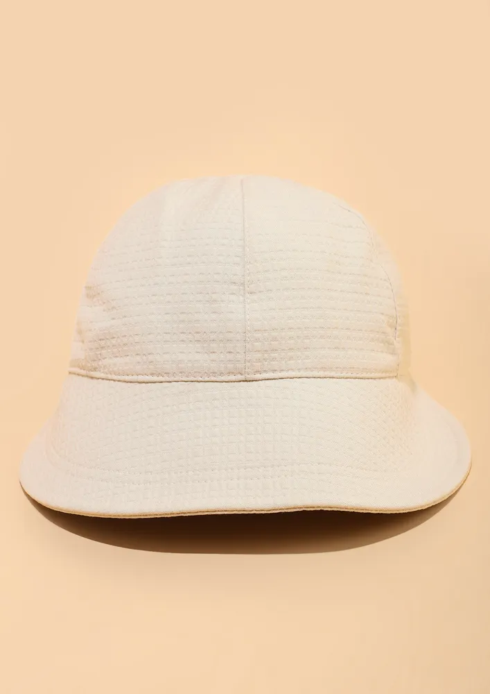 PATTERNED BEIGE SOLID SUMMER CAP