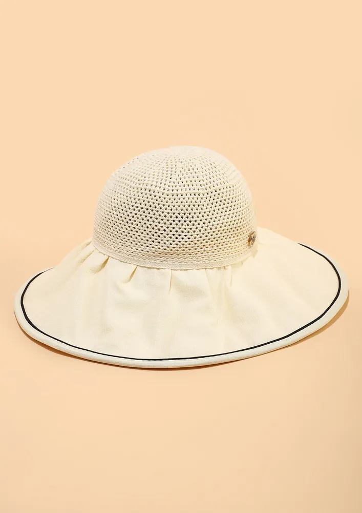 CROCHET-TOP BEIGE BUCKET HAT