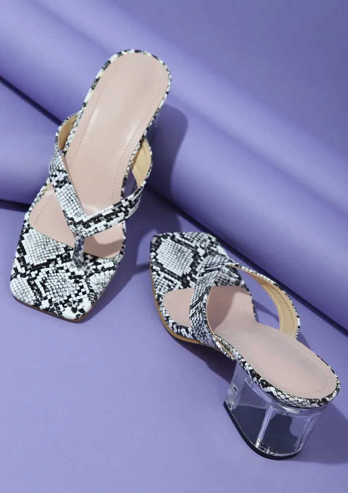 WALKS LIKE A STAR SLIP-ON SERPENTINE BLOCK HEEL SANDALS