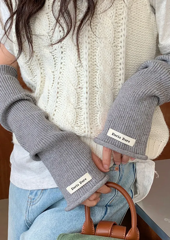 GREY FINGERLESS GLOVES WITH THUMBHOLE