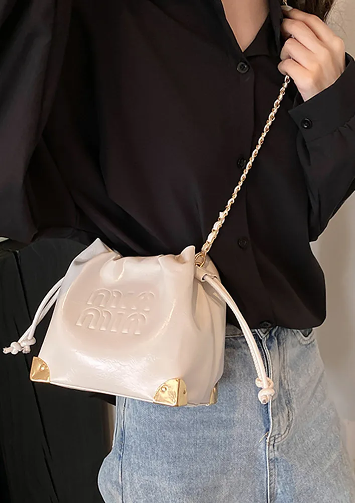 WHITE FAUX LEATHER BUCKET BAG